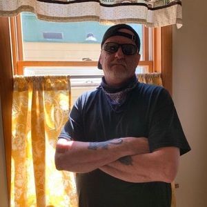 Meet your Posher, Dave